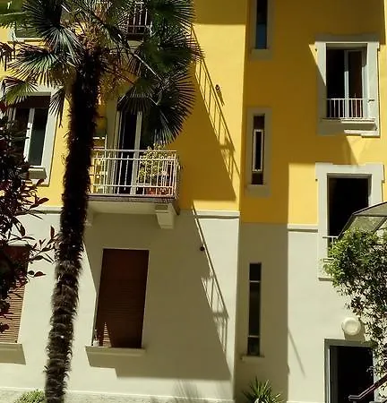 Come A Casa Alojamento de Acomodação e Pequeno-almoço Milão